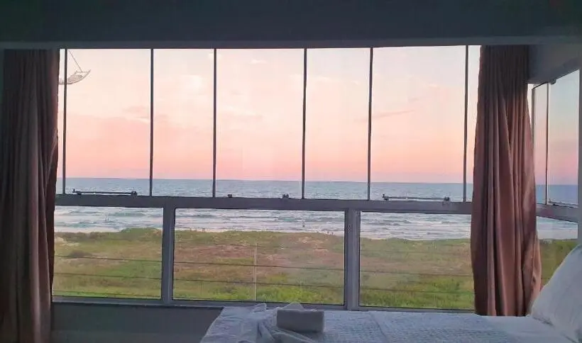 اتاق لوکس با چشمانداز دریا, Navega Beach Palace