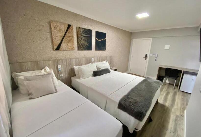 수피리어 트리플 룸, Navega Beach Palace