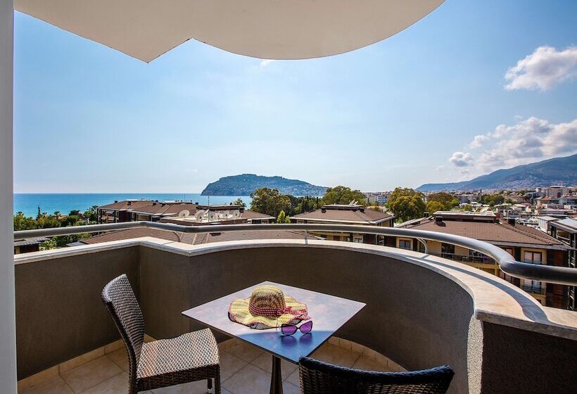 Suite Familiar, Grand Alisa Hotel – Ex.royalisa