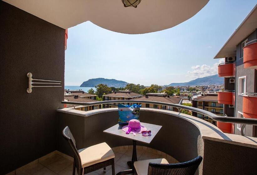 اتاق استاندارد با بالکن, Grand Alisa Hotel – Ex.royalisa