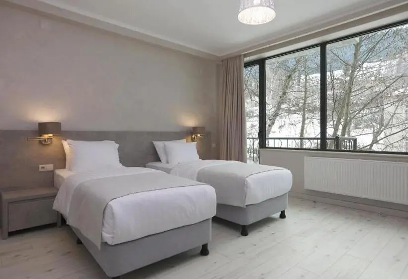اتاق استاندارد, Sunset Terrace Mestia