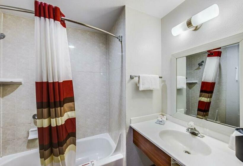 Номер Superior, Ramada By Wyndham Medford Airport North