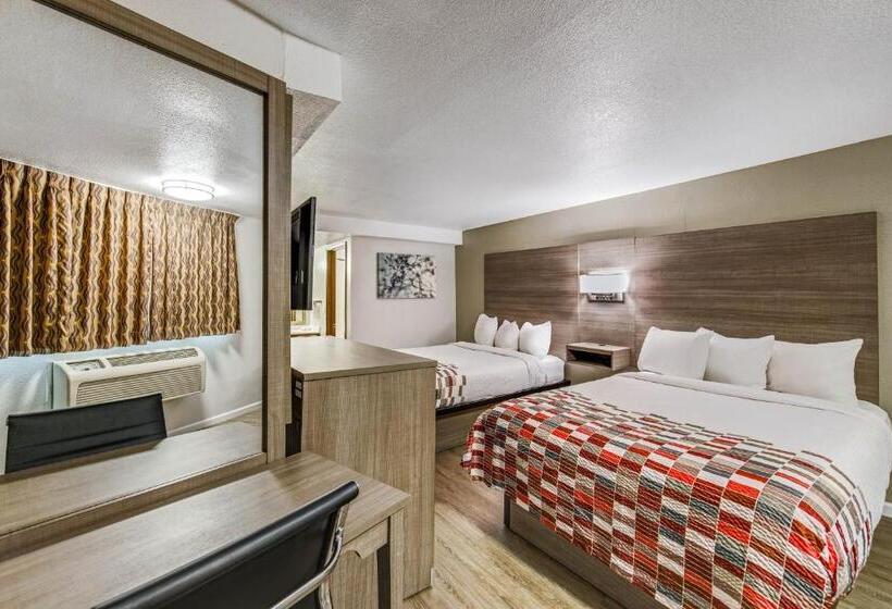 Номер Superior, Ramada By Wyndham Medford Airport North