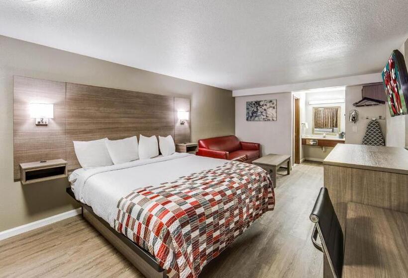 Номер Superior Кровать Кинг, Ramada By Wyndham Medford Airport North