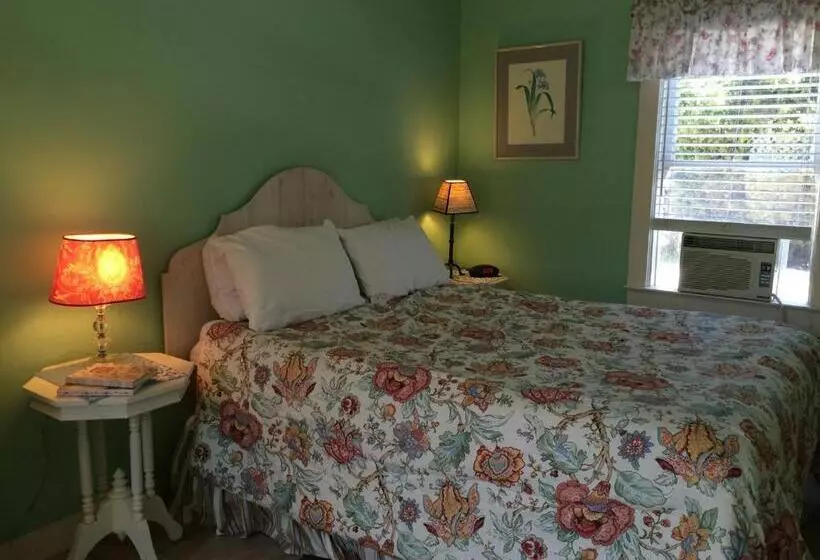 デラックスルーム, Secret Garden Inn & Cottages