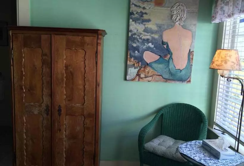 デラックスルーム, Secret Garden Inn & Cottages