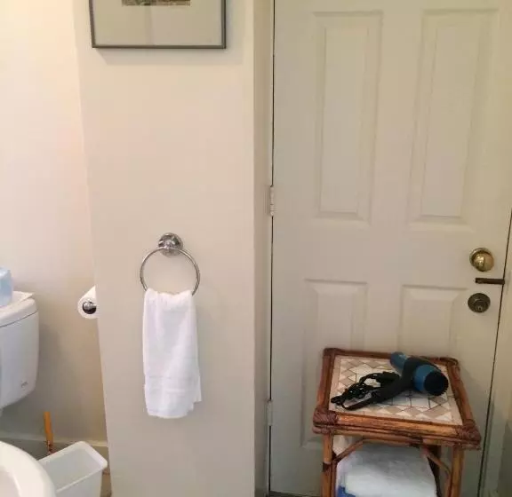 デラックスルーム, Secret Garden Inn & Cottages