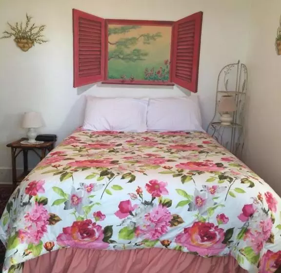 バスタブ付きスタンダードルーム, Secret Garden Inn & Cottages