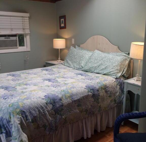 غرفة قياسية مطلّة علي الحديقة, Secret Garden Inn & Cottages