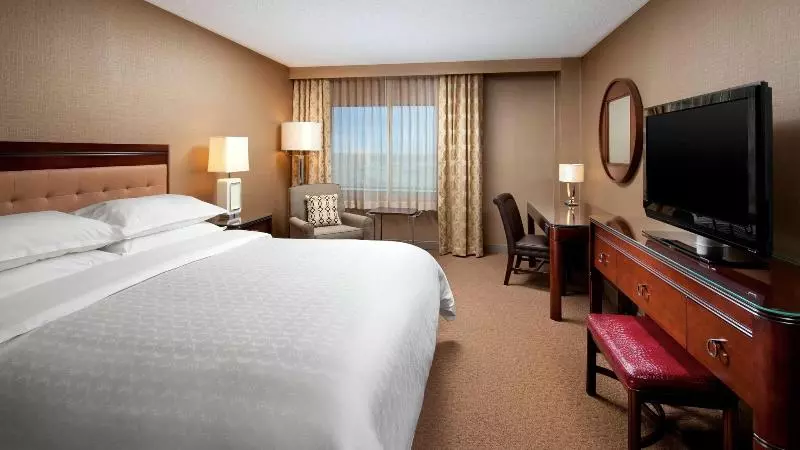 キングサイズベッドのスタンダードルーム, Sheraton Hotel Denver Tech Center