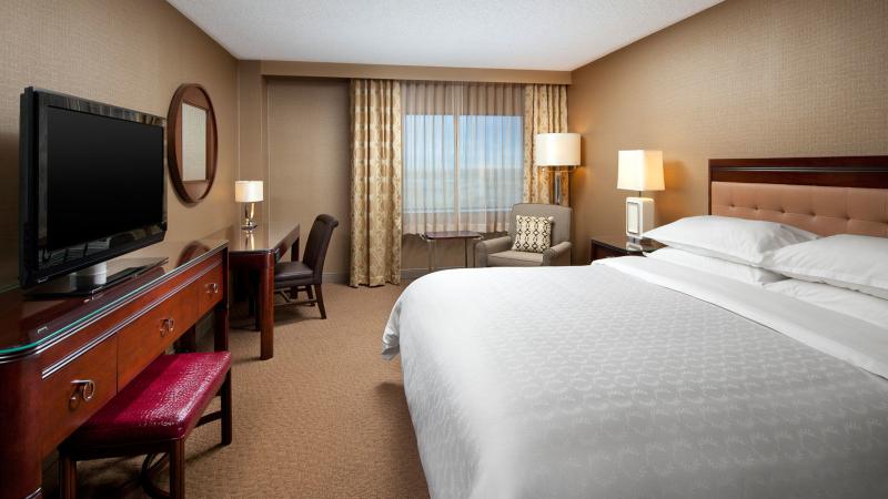 غرفة قياسية سرير كينج, Sheraton Hotel Denver Tech Center