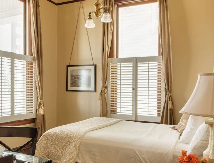 غرفة قياسية, The Sacajawea