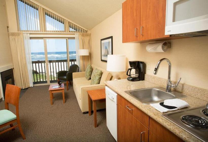 جناح سرير ملكى, Schooner S Cove Inn