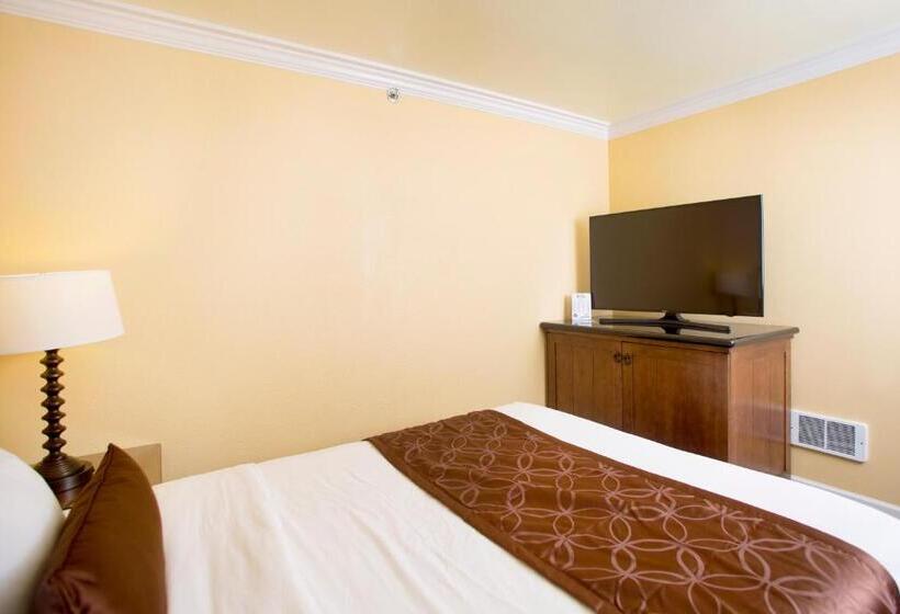 带2个卧室的套房, Royal Victorian Motel