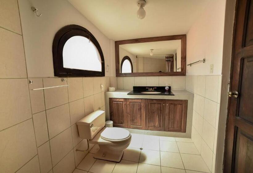 اتاق استاندارد, Fundo El Chocho