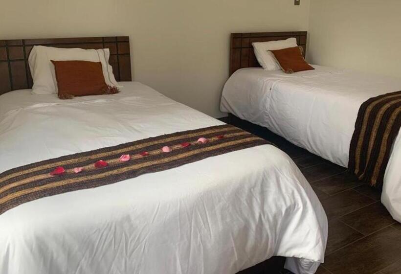 سوییت با چشمانداز کوه, Fundo El Chocho