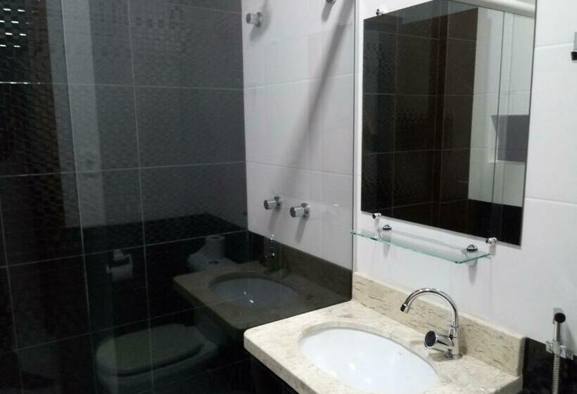 4인용 스탠다드 룸, Jacarandá Palace