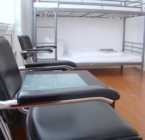 اتاق استاندارد چهارنفره با سرویس بهداشتی مشترک, Bnb Potsdamer Platz Rooms & Apartments