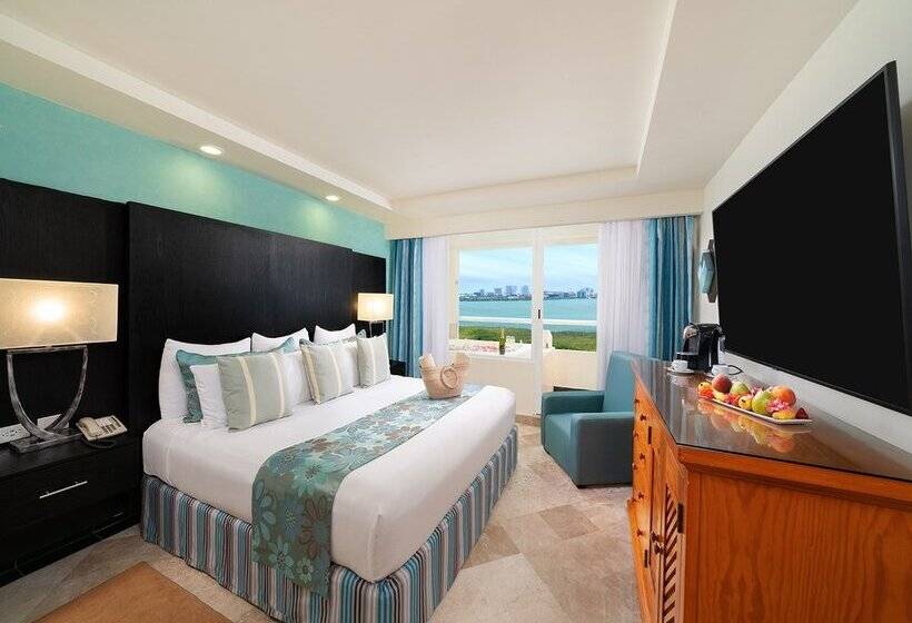 سوییت جونیور, The Sens Cancun