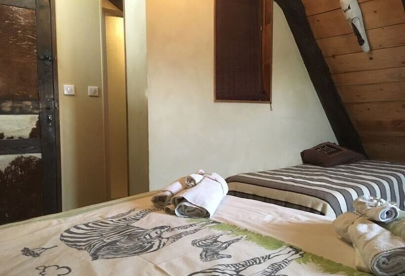 جناح عائلي, Datcha Anastasia