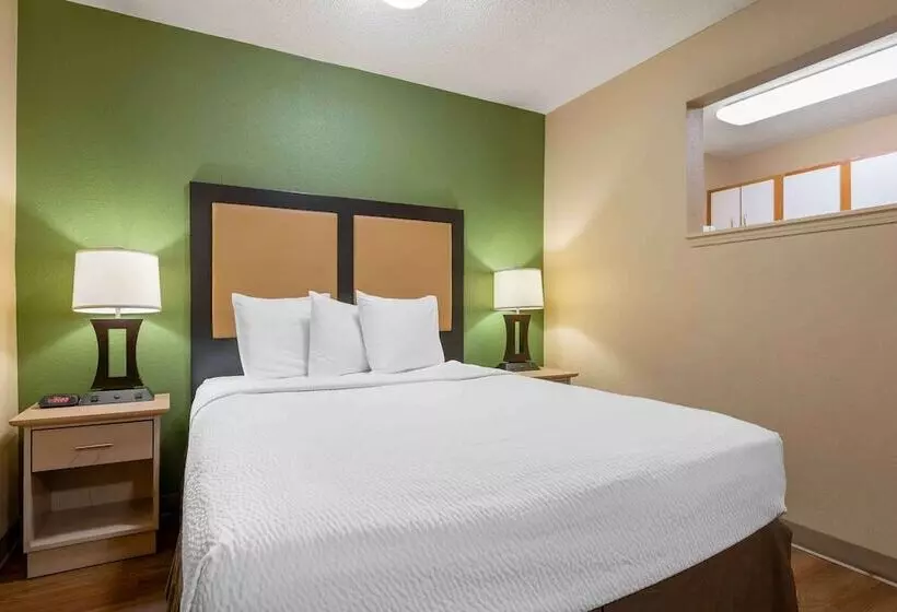 デラックススタジオ, Extended Stay America Suites  Fort Wayne  North