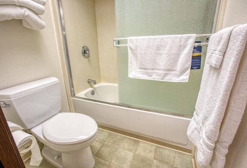 Люкс Deluxe Кровать Кинг, Sophie Station Suites