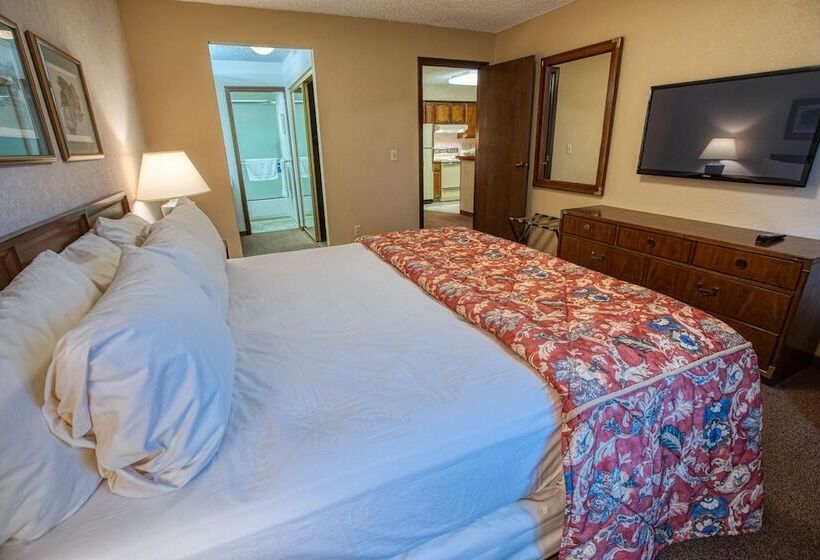 Люкс Deluxe Кровать Кинг, Sophie Station Suites