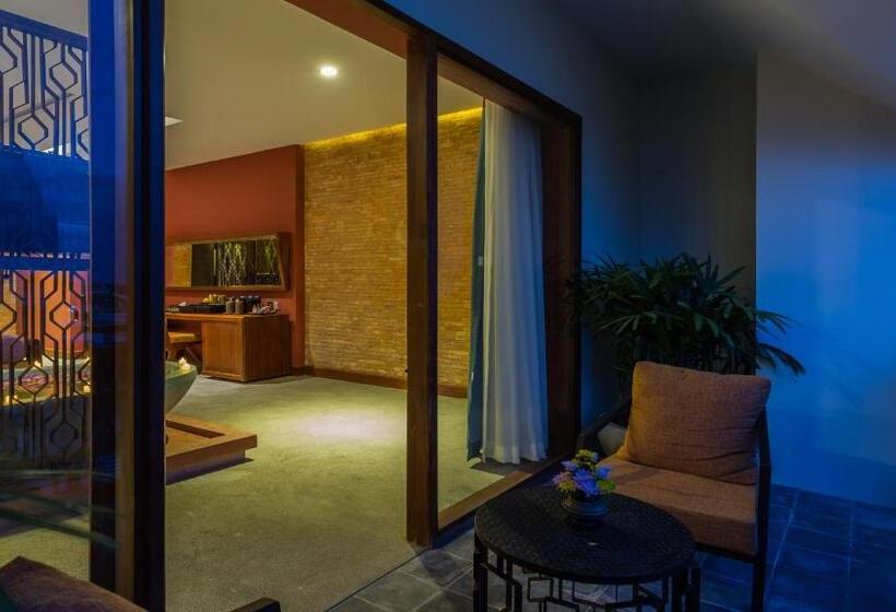 جناح بريميوم, Golden Temple Boutique