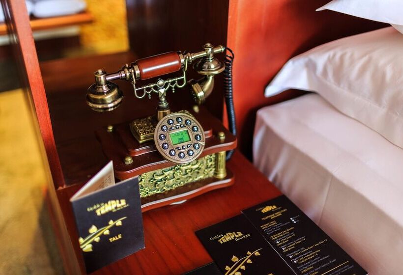 جناح بريميوم, Golden Temple Boutique