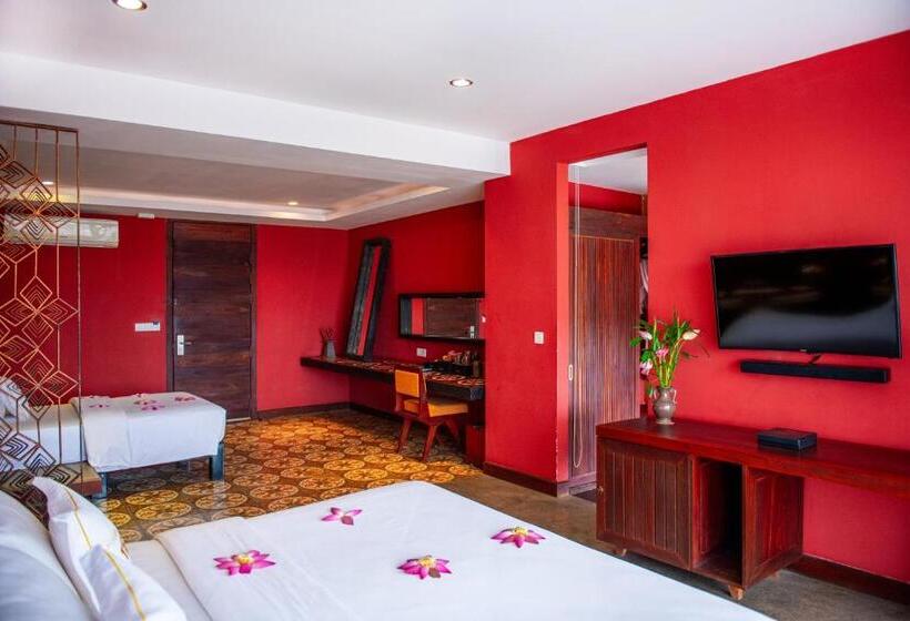 プレミアムスイート, Golden Temple Boutique