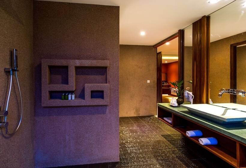 جناح ديلوكس, Golden Temple Boutique