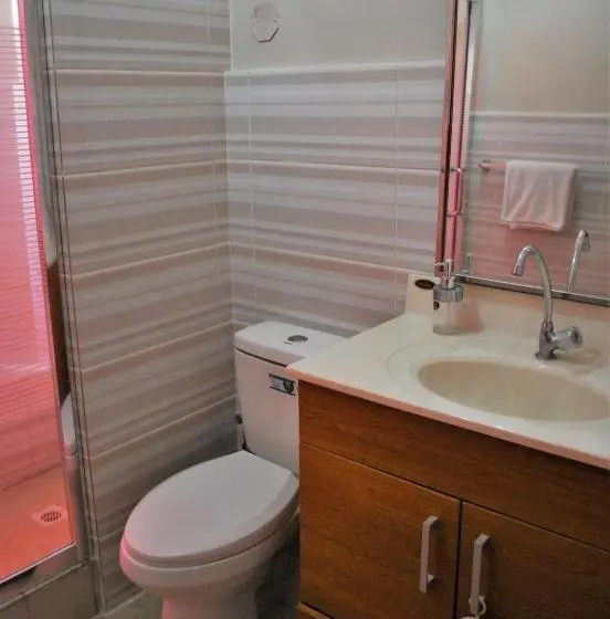 Habitació Triple Deluxe, Villa De Babat