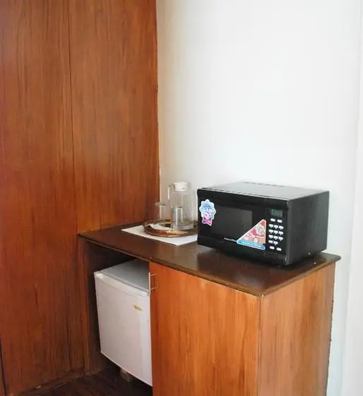 Habitació Triple Deluxe, Villa De Babat