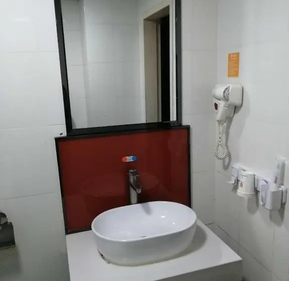 スタンダードシングルルーム, 7days Premium Qingdao Xianggang Middle Road Zhiqun Road Subway Station Branch