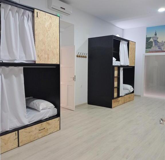 Cama em Quarto Compartilhado, Planeta Cadiz Hostel