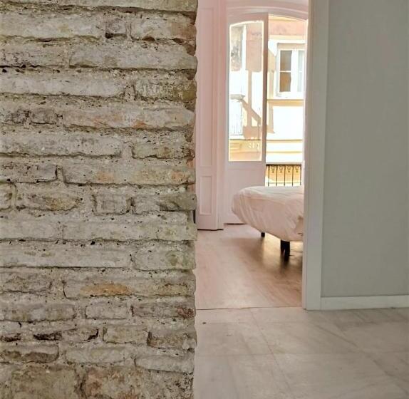 Quarto Deluxe com Sacada, Planeta Cadiz Hostel