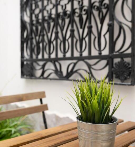 Quarto Familiar, Planeta Cadiz Hostel