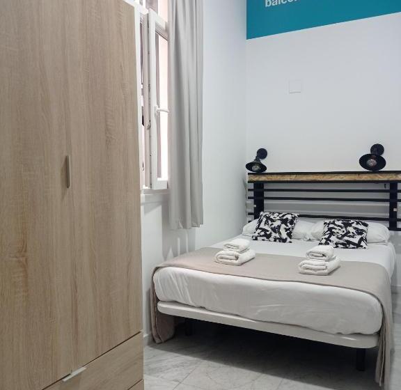 Quarto Economy, Planeta Cadiz Hostel