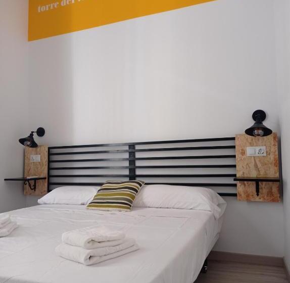 Quarto Deluxe com Sacada, Planeta Cadiz Hostel