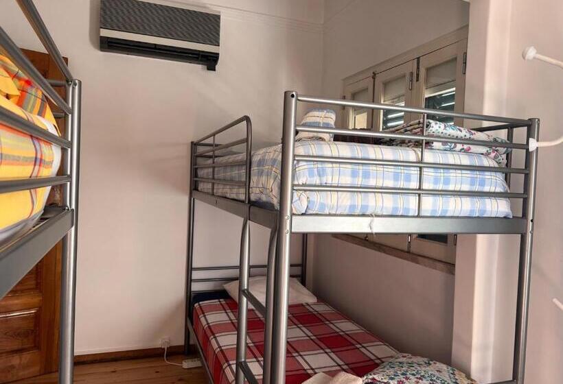 Четырехместный Номер Стандарт, Caparica Surf Villa