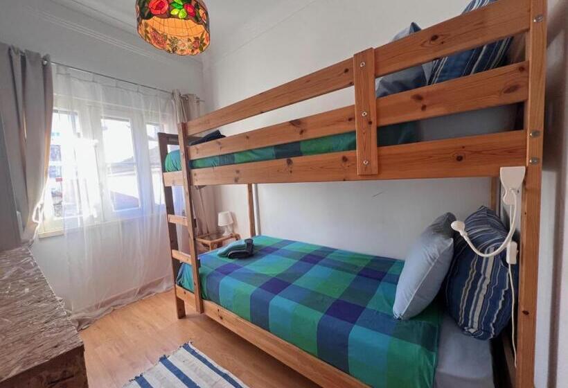 اتاق استاندارد, Caparica Surf Villa