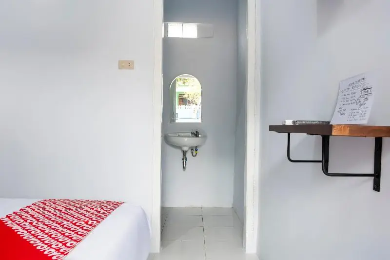 اتاق استاندارد, Oyo 2979 Khalifa Residence