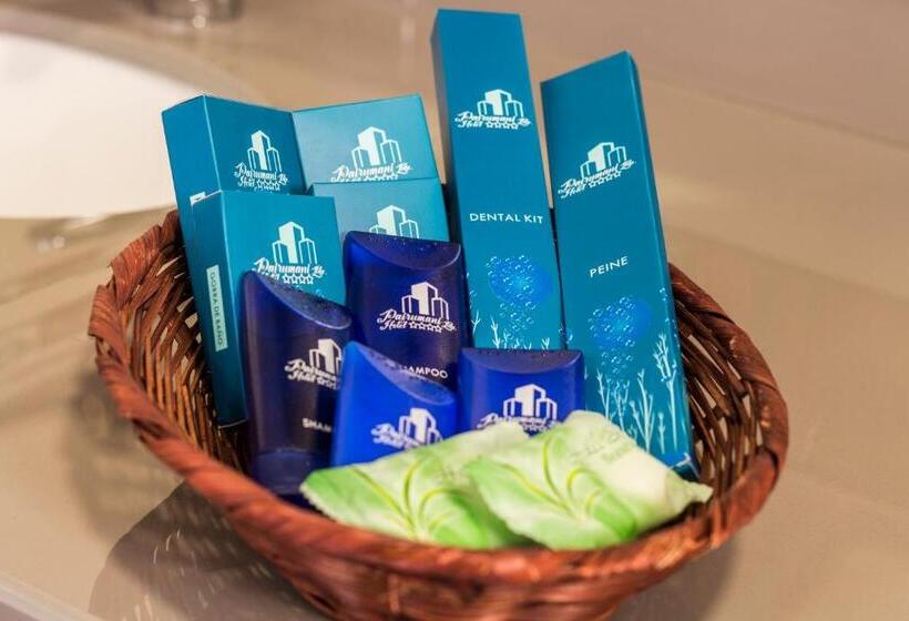 اتاق استاندارد سه نفره, Pairumani