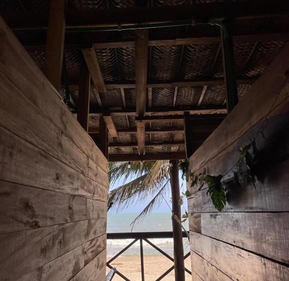 Tengerre Néző Deluxe Szoba Erkéllyel, Hostal Estrellas Del Tayrona Playa Mendihuaca