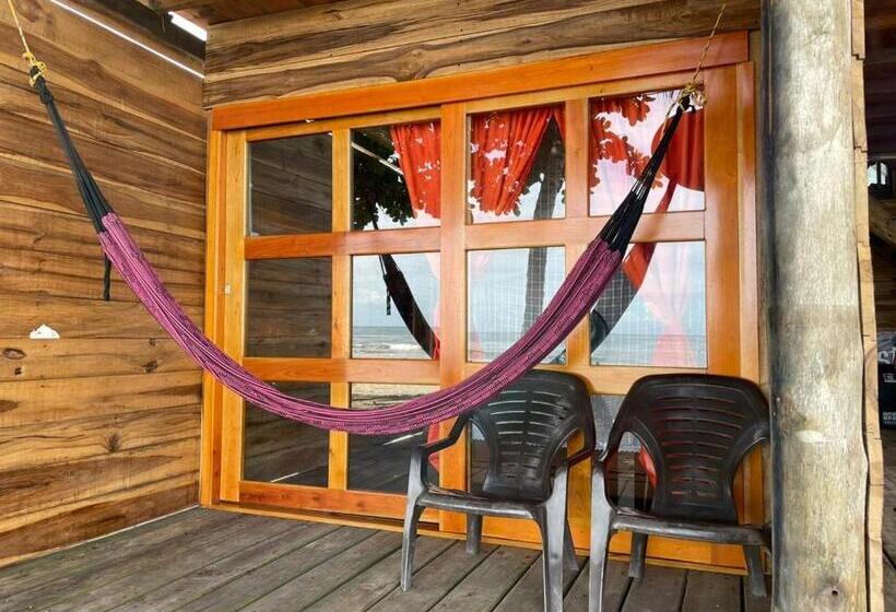 带海景的复工套房, Hostal Estrellas Del Tayrona Playa Mendihuaca