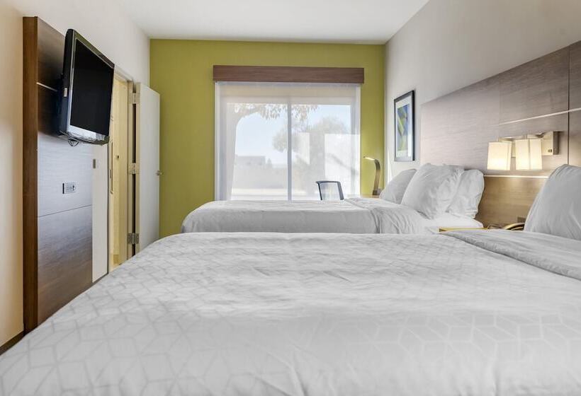 Люкс, Holiday Inn Express Hotel & Suites Albuquerque Midtown, An Ihg