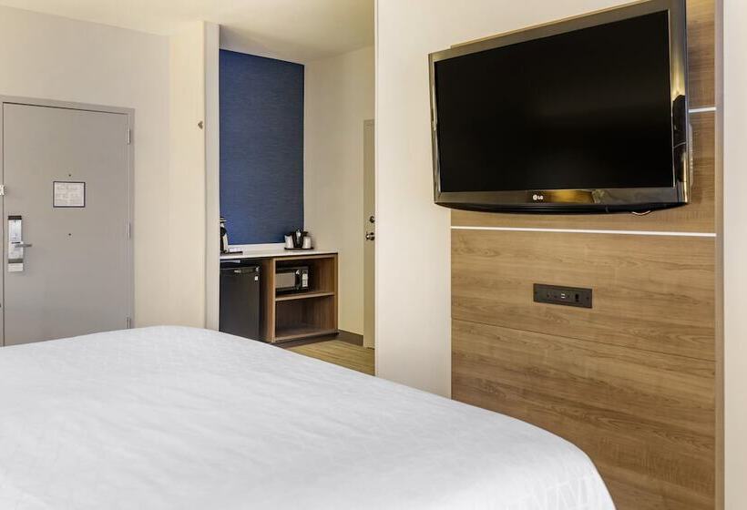 Люкс, Holiday Inn Express Hotel & Suites Albuquerque Midtown, An Ihg