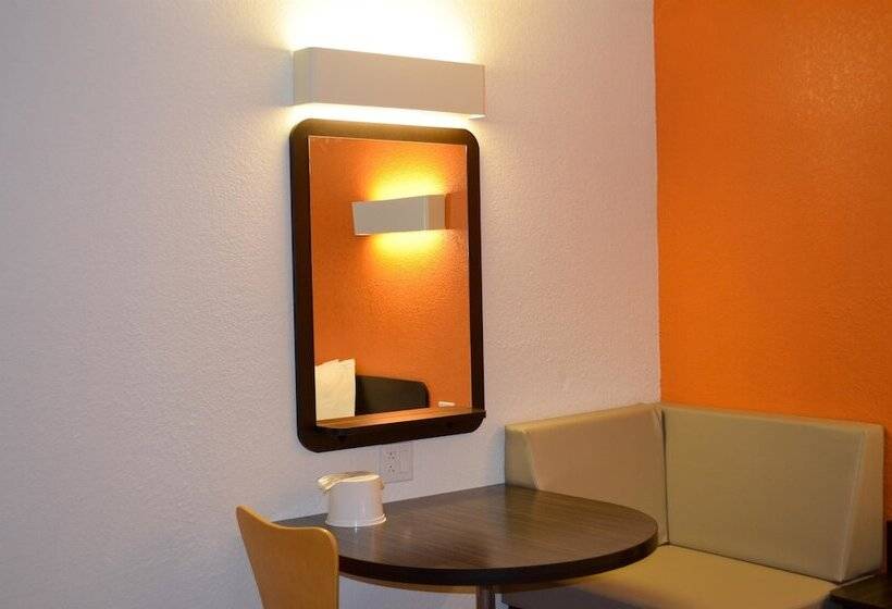 غرفة ديلوكس, Motel 6 Kingsland Kings Bay Naval