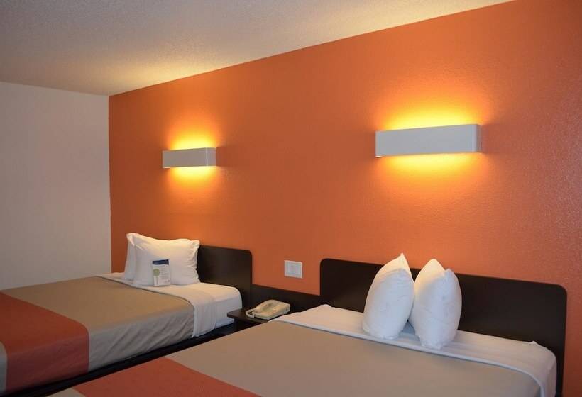 디럭스 룸, Motel 6 Kingsland Kings Bay Naval