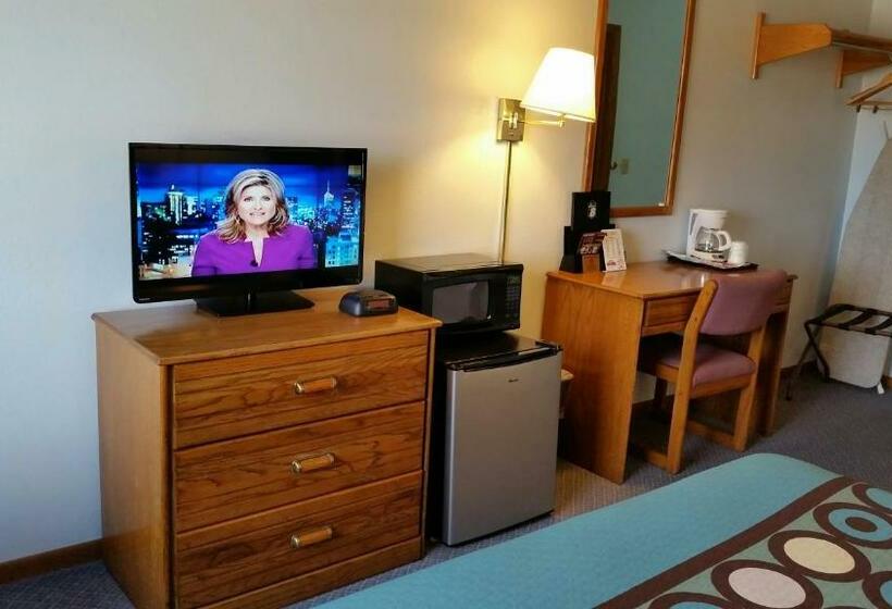 キングサイズベッドのスタンダードルーム, Super 8 By Wyndham Macomb